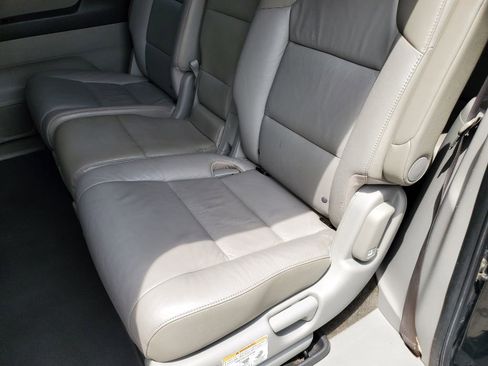 Used 2011 Honda Odyssey Touring image 28