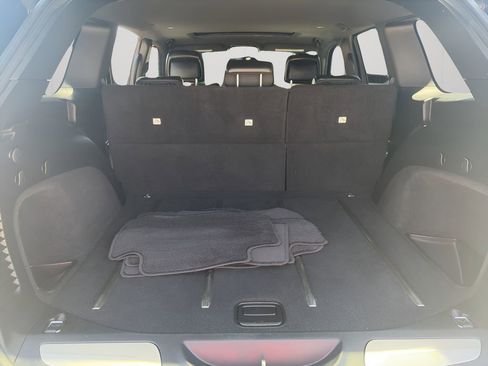 Used 2016 Jeep Grand Cherokee Limited AWD/4WD image 12