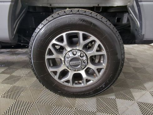 Used 2022 Ford F250 Lariat w/ Lariat Ultimate Package image 9