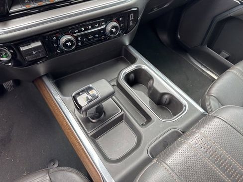 Used 2023 Chevrolet Silverado 1500 High Country w/ Technology Package image 23