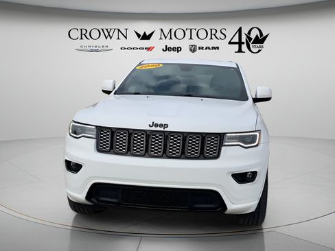 Used 2020 Jeep Grand Cherokee Altitude AWD/4WD image 2