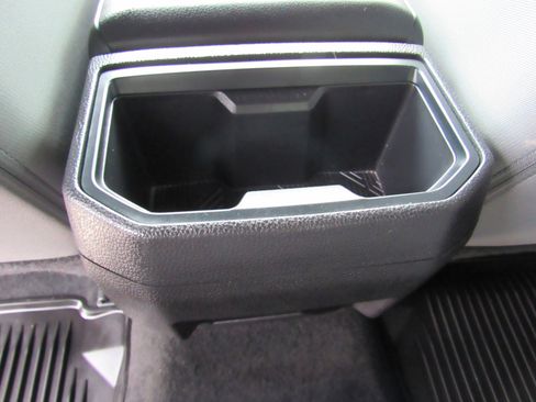 Used 2024 Toyota Tacoma SR5 image 45