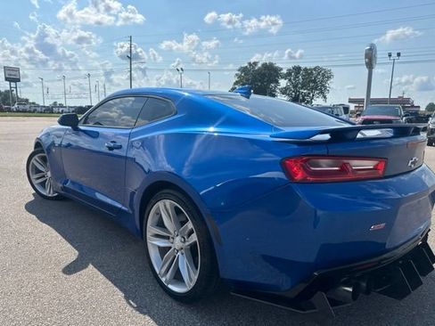 Used 2017 Chevrolet Camaro SS RWD image 19