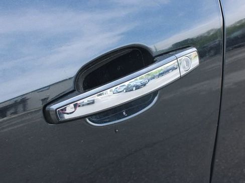 Used 2015 Buick Encore Premium w/ Experience Buick Package FWD image 9