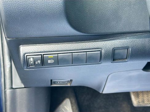 Used 2021 Toyota Corolla XSE image 10