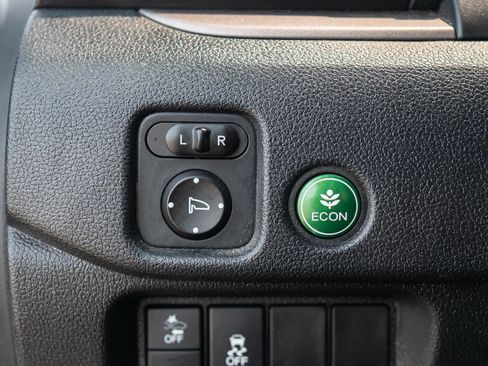 Used 2022 Honda Pilot EX-L image 45