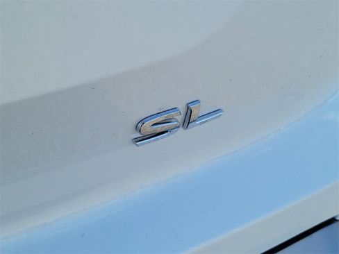 Certified 2025 Nissan Pathfinder SL image 14