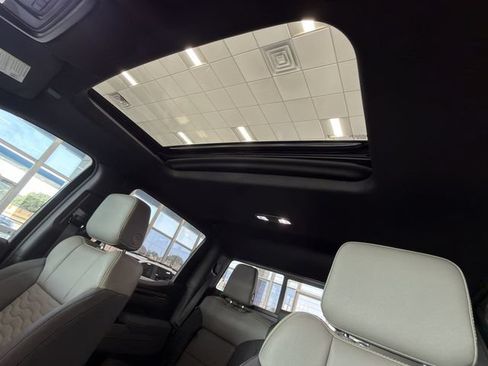 New 2026 Chevrolet Silverado 1500 ZR2 AWD/4WD image 18