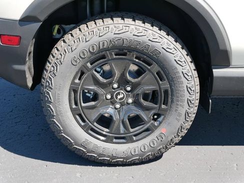New 2025 Ford Bronco Sport Outer Banks w/ Sasquatch Outer Banks Package AWD/4WD image 9