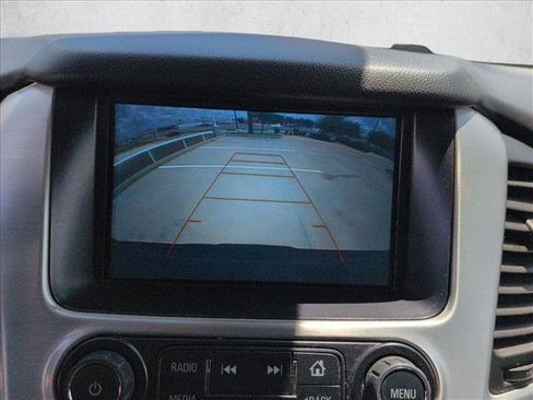 Used 2019 GMC Yukon XL SLT w/ Open Road Package RWD image 13