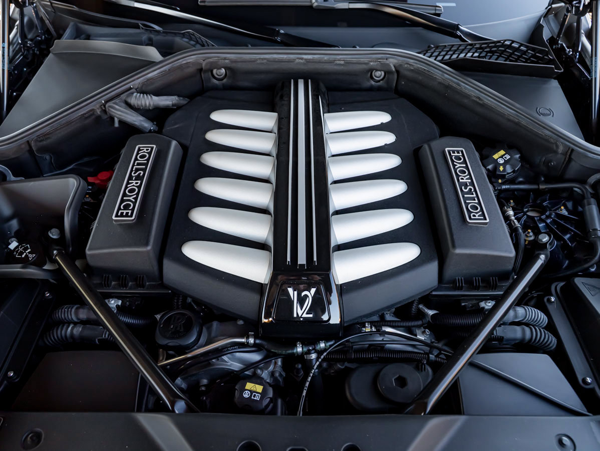 Certified 2016 Rolls-Royce Dawn RWD image 33