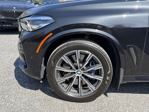 Certified 2022 BMW X5 M50i AWD/4WD image 7