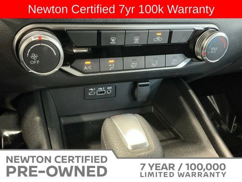 Used 2025 Nissan Altima 2.5 SV FWD image 25