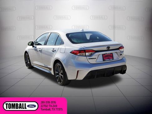 Used 2026 Toyota Corolla SE FWD image 5