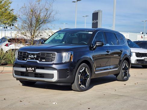New 2025 Kia Telluride S image 2
