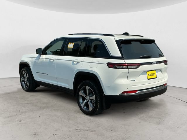Used 2022 Jeep Grand Cherokee Limited 4xe w/ Luxury Tech Group II AWD/4WD image 7