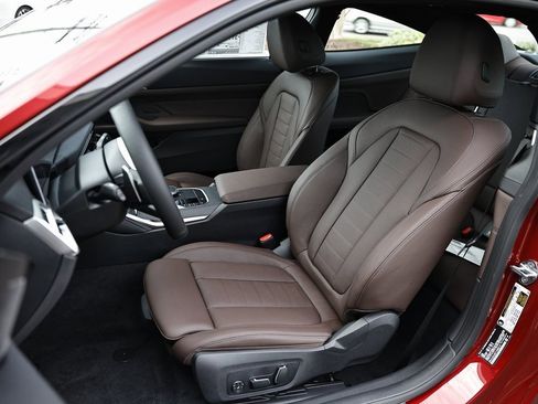 New 2026 BMW 430i Coupe w/ M Sport Package image 21