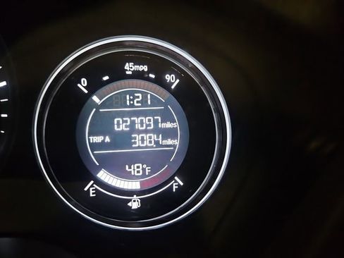 Used 2018 Honda HR-V EX-L image 18