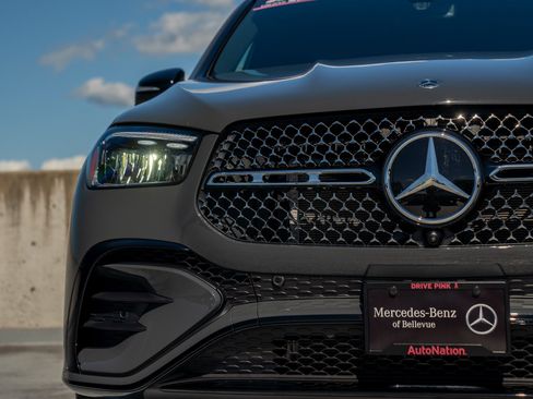 Certified 2026 Mercedes-Benz GLE 450 4MATIC image 7
