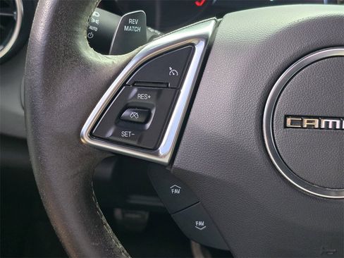 Certified 2022 Chevrolet Camaro SS image 28