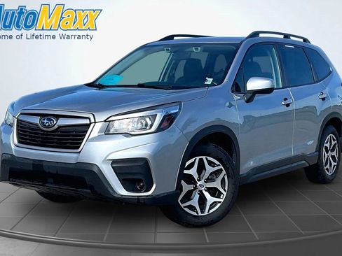 Used 2020 Subaru Forester Premium AWD/4WD image 1