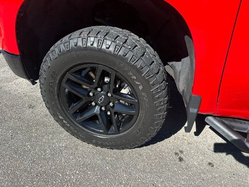 Used 2022 Chevrolet Silverado 1500 LT Trail Boss w/ Protection Package image 10