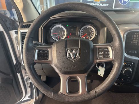 Used 2024 RAM 1500 Classic SLT image 18