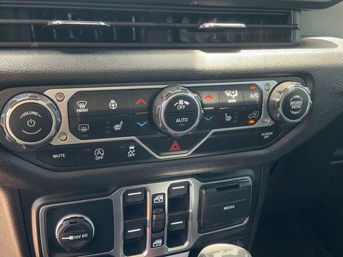 New 2025 Jeep Wrangler Unlimited Sport AWD/4WD image 25