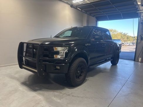 Used 2016 Ford F150 Lariat image 2