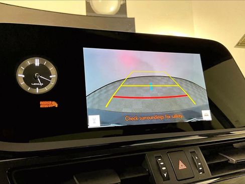 Used 2025 Lexus ES 300h w/ Premium Package image 25