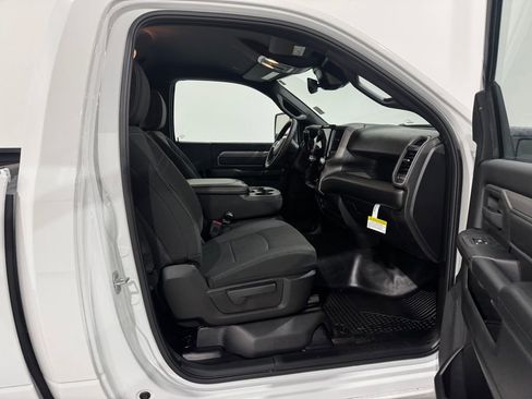 New 2026 RAM 2500 Tradesman AWD/4WD image 21