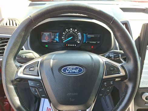 Certified 2024 Ford Edge SEL AWD/4WD image 19