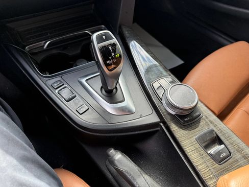 Used 2019 BMW 430i Convertible w/ M Sport Package RWD image 19