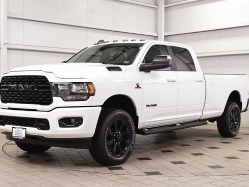 Used 2022 RAM 3500 Big Horn w/ Night Edition image 3