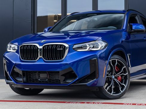 Used 2025 BMW X4 M w/ Executive Package AWD/4WD image 3