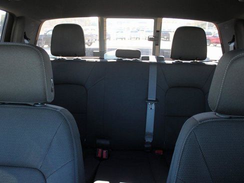 New 2025 GMC Canyon Elevation w/ Convenience Package image 12