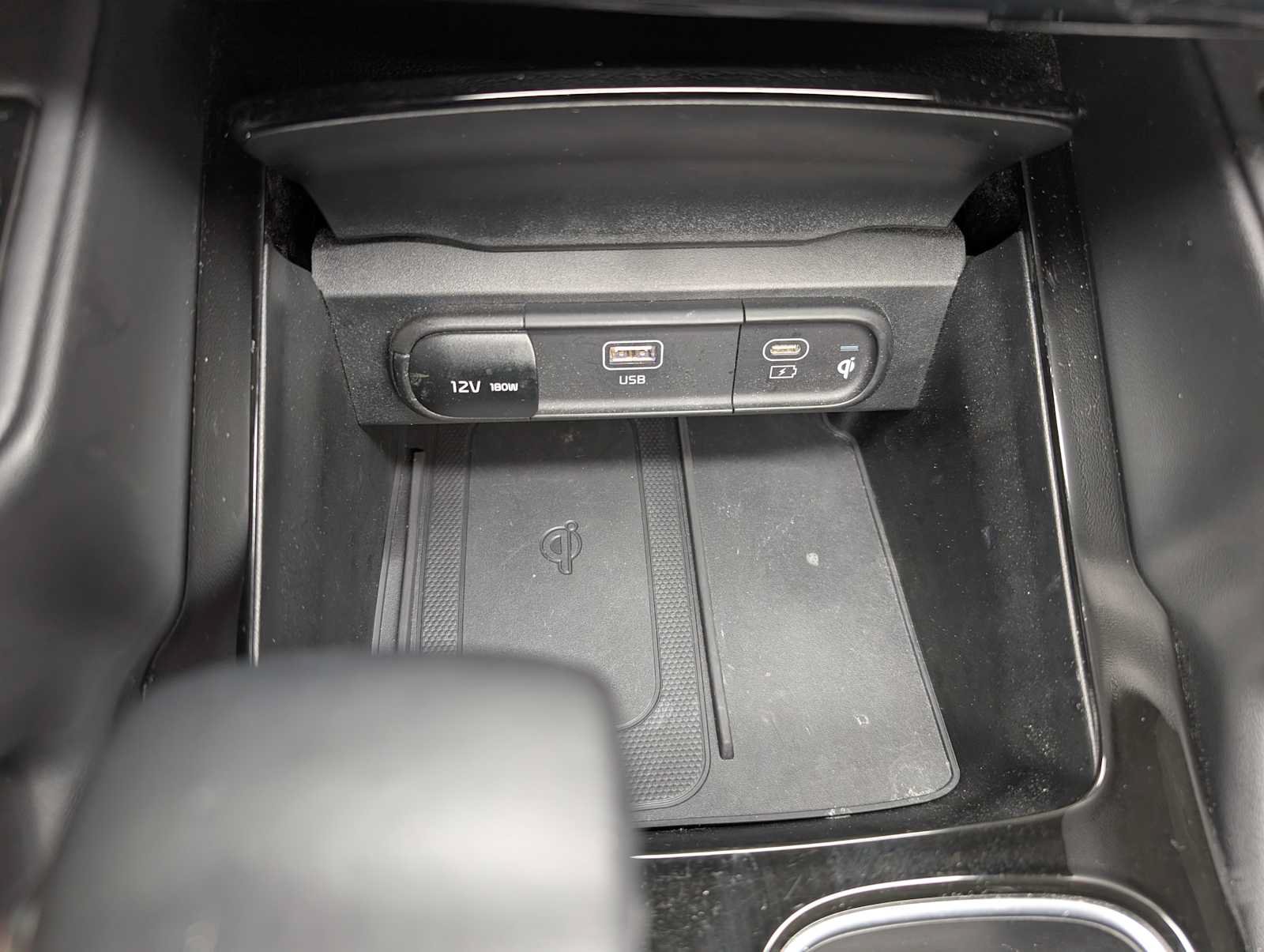 Used 2023 Kia Telluride EX X-Line AWD/4WD image 32