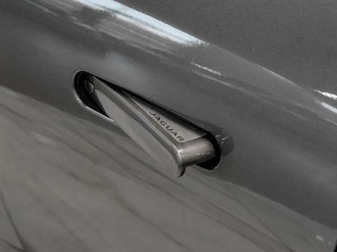 Used 2017 Jaguar F-TYPE S AWD/4WD image 32