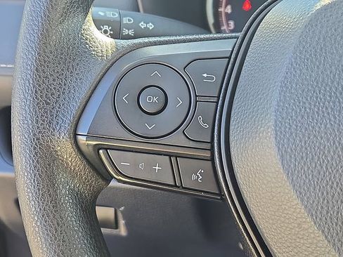 Used 2024 Toyota RAV4 XLE image 20