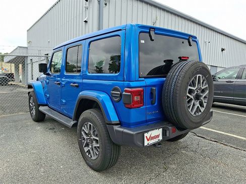 New 2025 Jeep Wrangler Sahara image 3