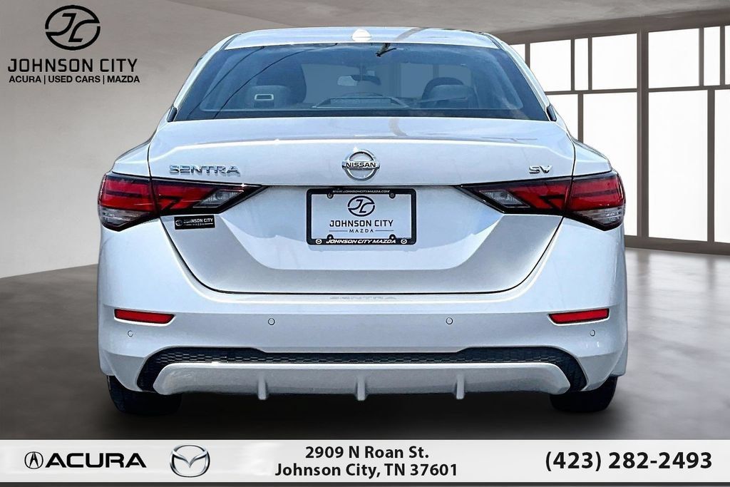 Used 2022 Nissan Sentra SV FWD image 4