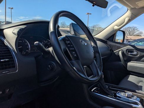 Used 2024 INFINITI QX80 Luxe image 11