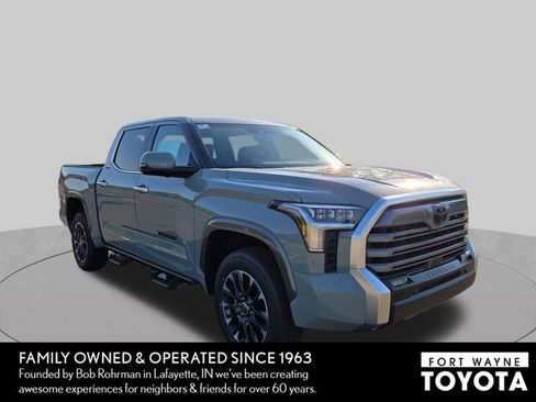 Used 2024 Toyota Tundra Limited AWD/4WD image 3