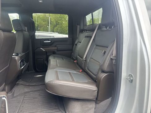 Used 2021 GMC Sierra 2500 Denali w/ Denali Ultimate Package AWD/4WD image 26