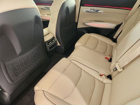 New 2026 Genesis GV70 2.5T Advanced AWD/4WD image 23