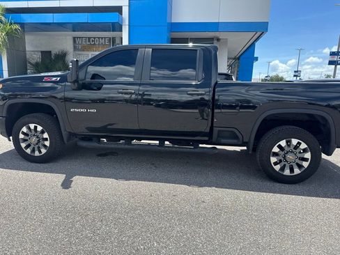 Used 2025 Chevrolet Silverado 2500 Custom w/ Custom Value Package AWD/4WD image 7