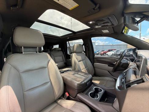 Used 2021 GMC Yukon SLT w/ SLT Premium Package AWD/4WD image 10