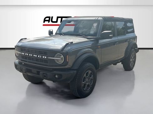 Used 2022 Ford Bronco Badlands w/ Sasquatch Package AWD/4WD image 3