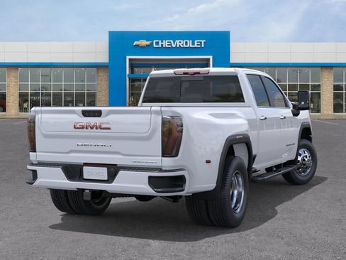 New 2026 GMC Sierra 3500 Denali AWD/4WD image 4