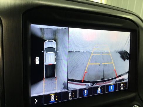 Used 2022 GMC Sierra 2500 Denali image 12